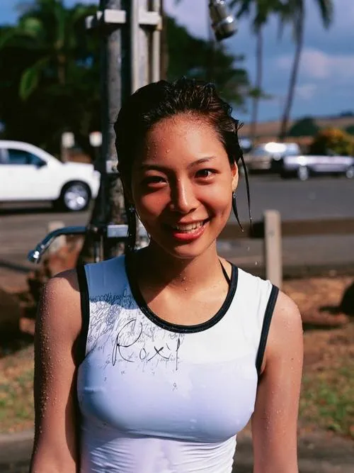 瑞丰娱乐 官方形象图